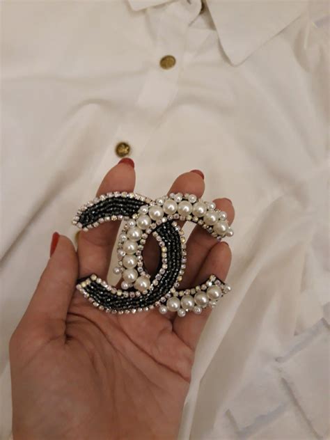 diy Chanel brooch